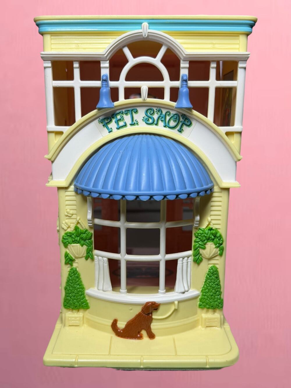 Vintage Fisher Price Sweet Streets Beauty Salon Pet Shop 74922